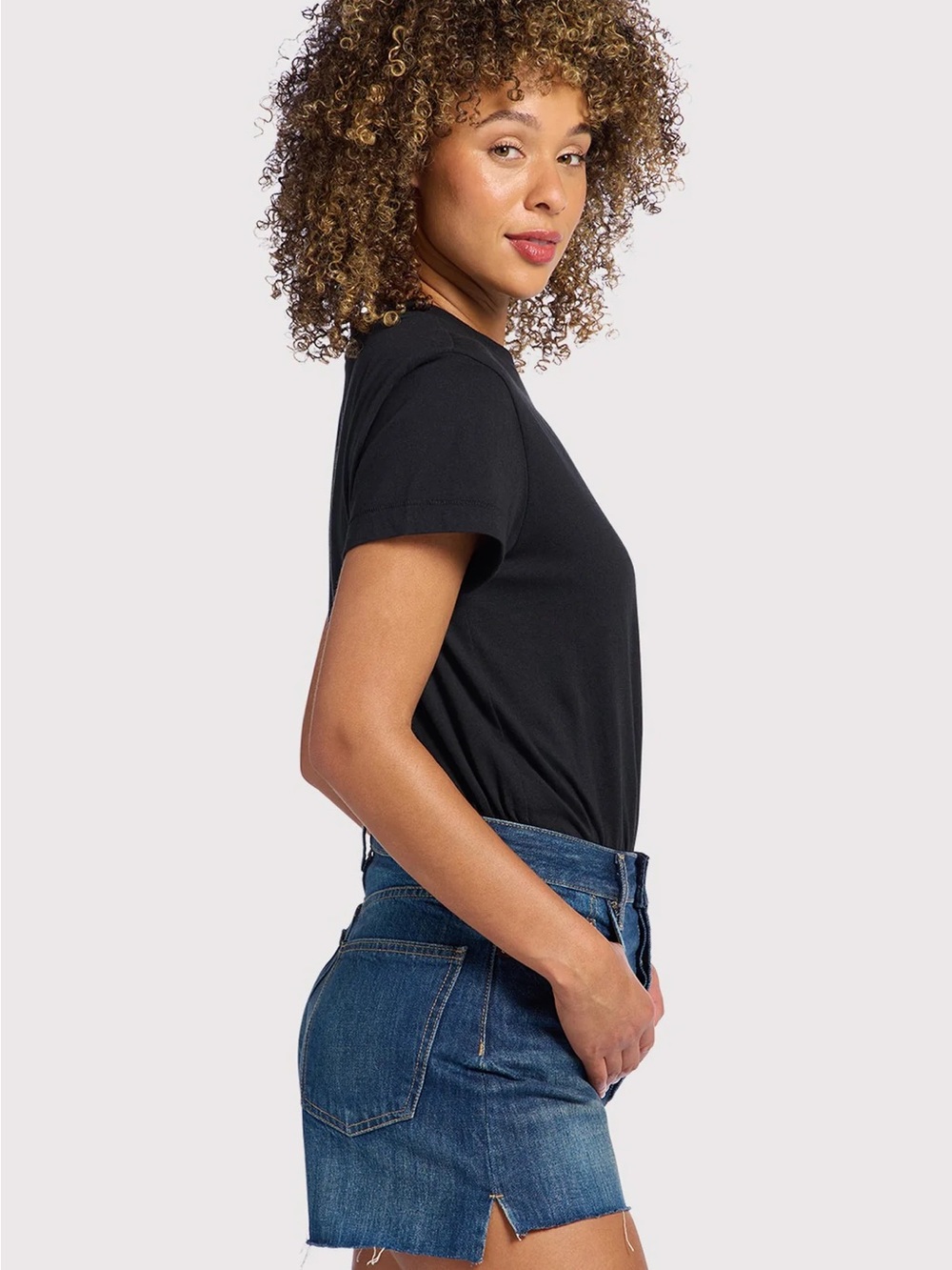 (size XS) Nuuds Soft Cotton
Everyday T-Shirt Bodysuit - Picture 3 of 10